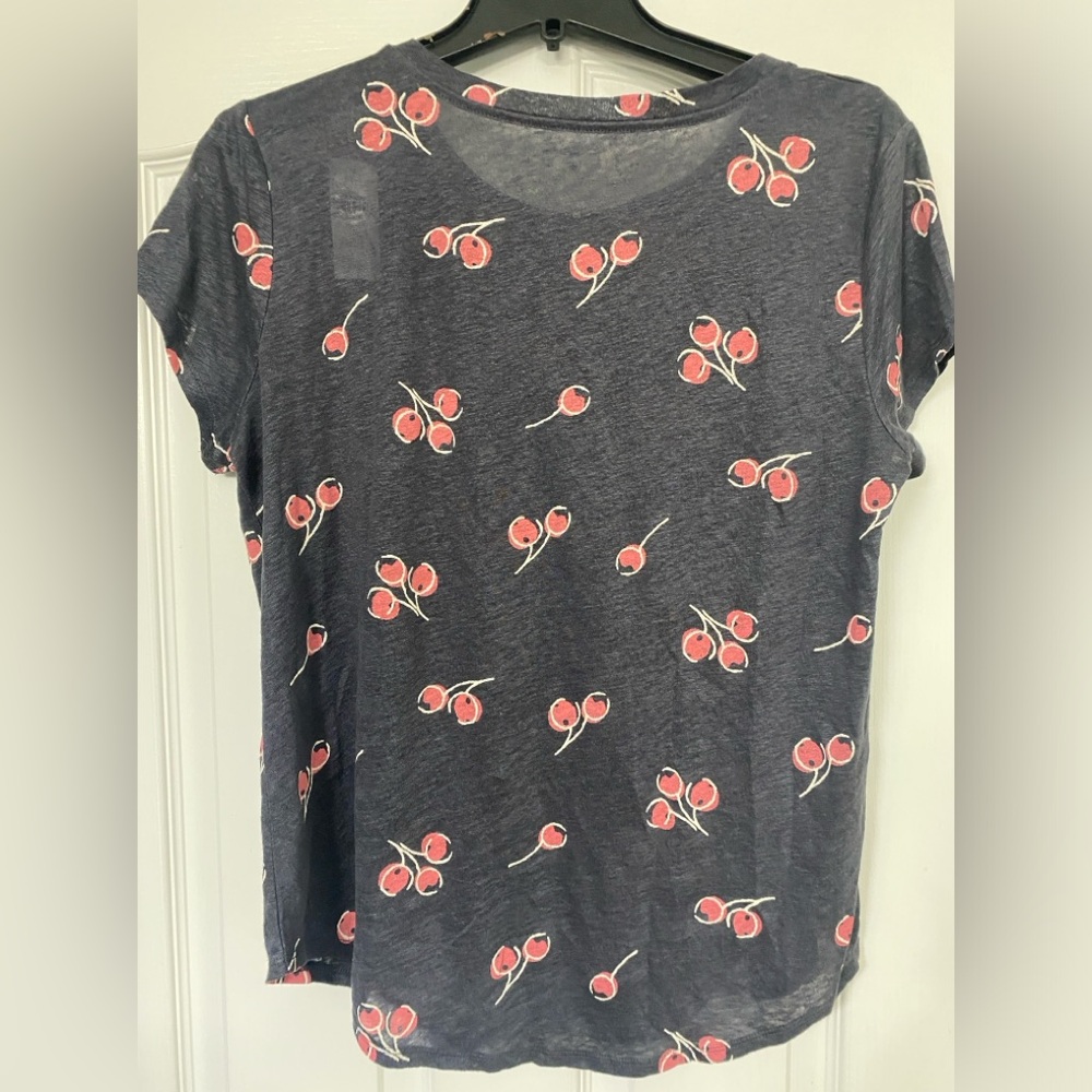 NEW - Linen Shirt with cherries